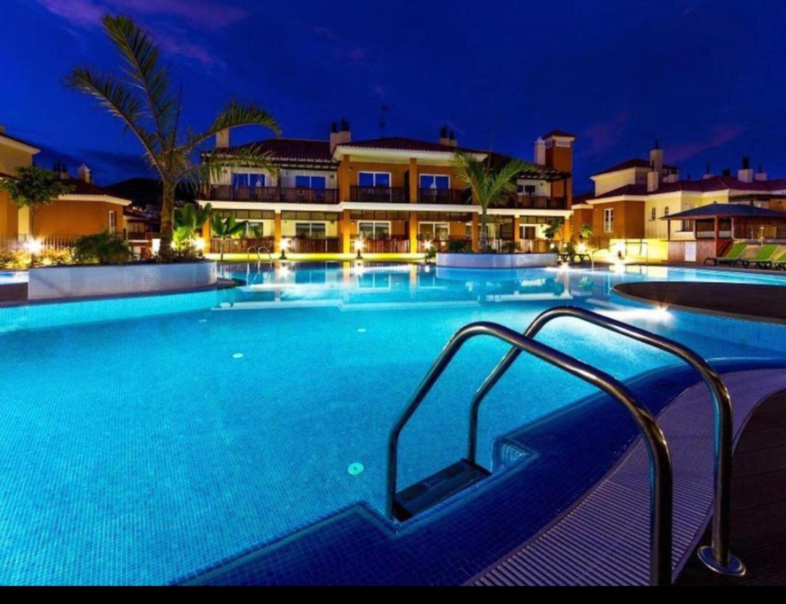 Selena Luxury Monte Carrera Apartment ลาปลายา เด อาร์กีเนกิน ภายนอก รูปภาพ